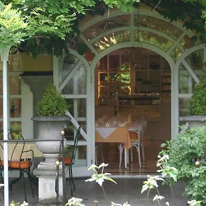 https://hotel-aurbacher.com-bavaria.com