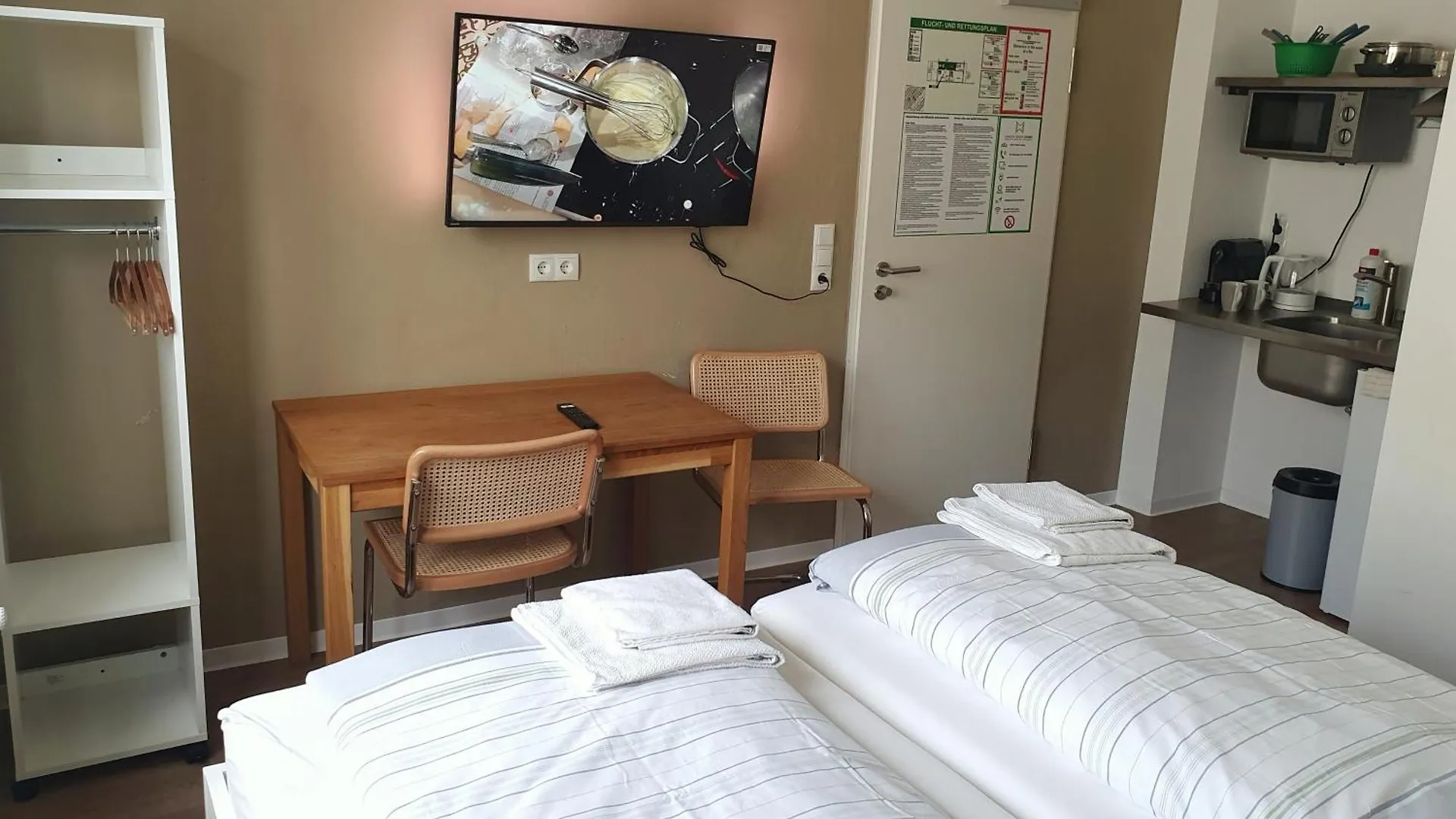 Aparthotel Sanni BRE 0*,