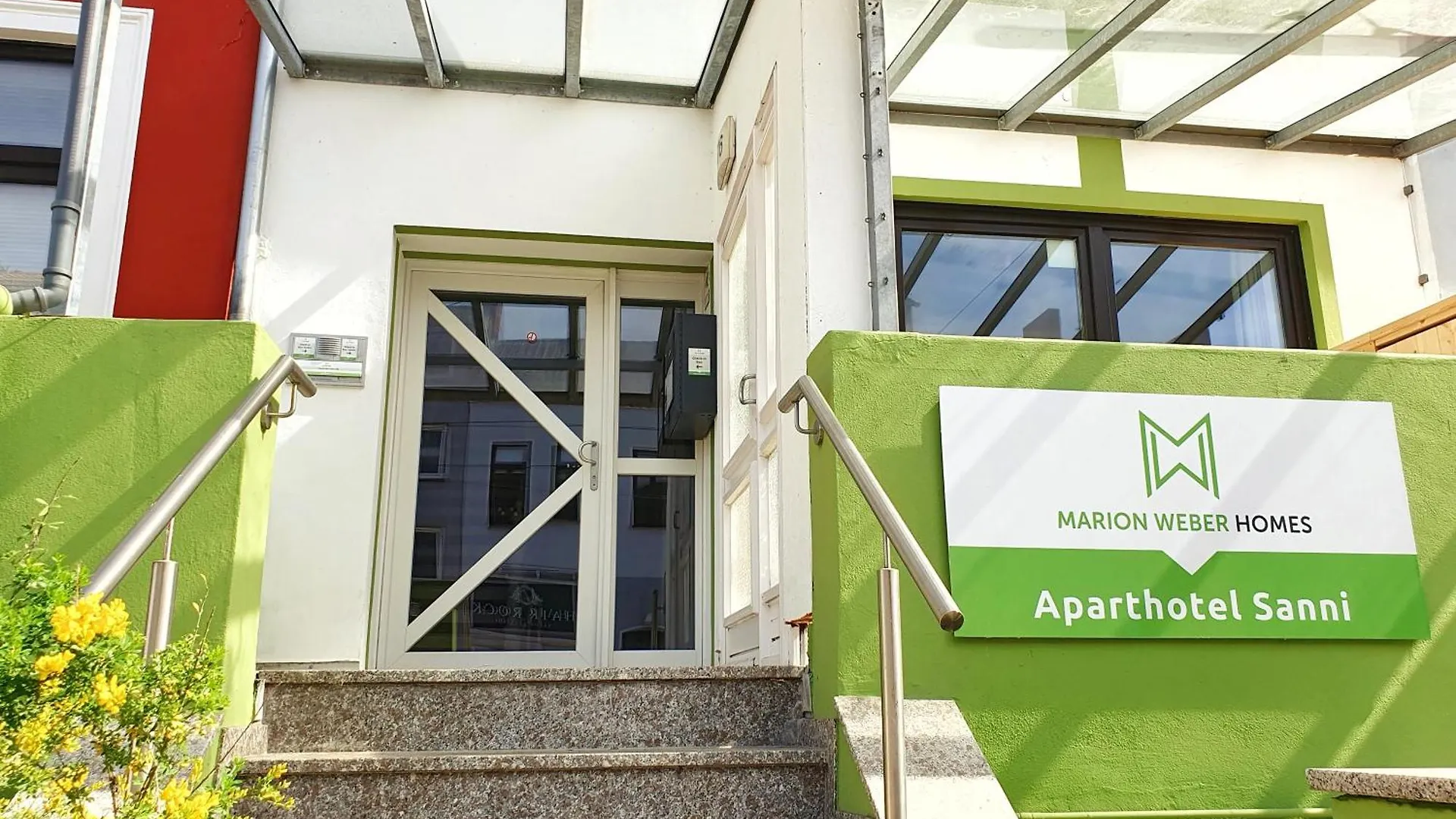 Aparthotel Sanni BRE Maison d'hôtes